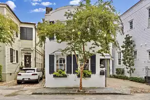 17 Water St, Charleston, SC 29401 - Photo 1