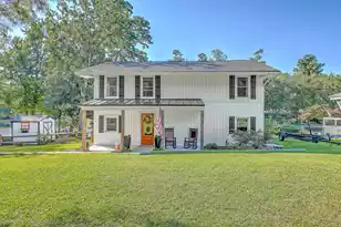 1223 Delano St, Manning, SC 29102 - Photo 1