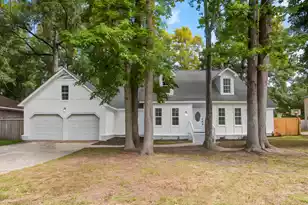 205 Foxcroft Ln, Summerville, SC 29485 - Photo 1