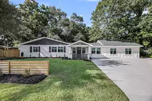 1436 Sherwood Dr S, Charleston, SC 29407 - Photo 1