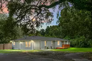 1174 Fort Johnson Rd, Charleston, SC 29412 - Photo 1