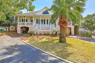 16 Links Clubhouse Villas, Isle Of Palms, SC 29451 - Photo 1