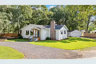 209 Bonneau Street, Bonneau, SC 29431 - Photo 1