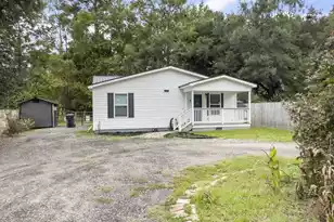 201 Cooper St, Moncks Corner, SC 29461 - Photo 1