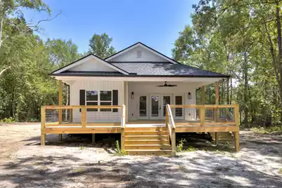 1213 Lesesne Drive, Manning, SC 29102 - Photo 1