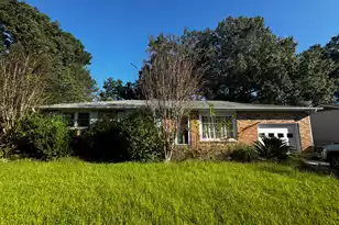 121 Belknap Rd, Goose Creek, SC 29445 - Photo 1