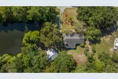 933 Lakeview Drive, Mount Pleasant, SC 29464 - Photo 53