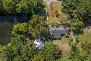 933 Lakeview Dr, Mount Pleasant, SC 29464 - Photo 53