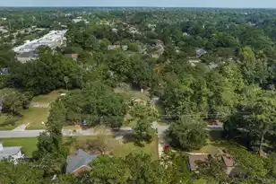 933 Lakeview Dr, Mount Pleasant, SC 29464 - Photo 59