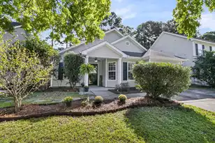 207 Bainsbury Ln, Summerville, SC 29483 - Photo 1