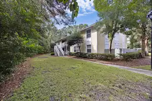 341 Coleman Blvd W, Mount Pleasant, SC 29464 - Photo 1