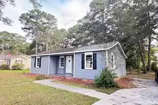 104 Dean St, Walterboro, SC 29488 - Photo 1