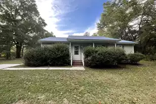 141 Lakewood Dr, Orangeburg, SC 29118 - Photo 1