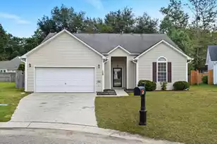 106 Hialeah Ct, Summerville, SC 29486 - Photo 1