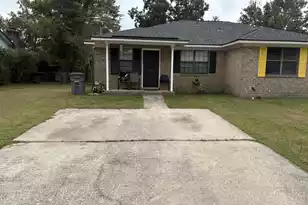 7709 Suzanne Dr, North Charleston, SC 29418 - Photo 1