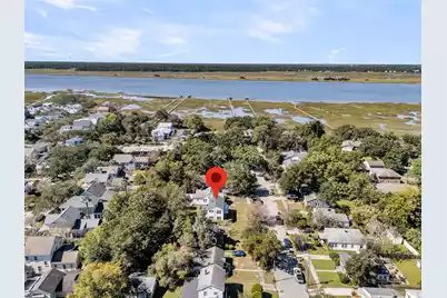 251 Poplar Street W, Charleston, SC 29403 - Photo 1