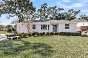 375 Hoff Ave, Charleston, SC 29407 - Photo 1