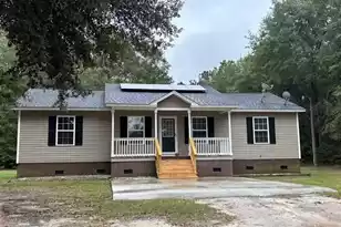 425 Honeysuckle Ln, Saint Stephen, SC 29479 - Photo 1