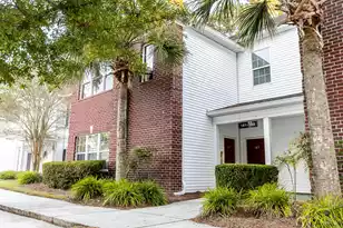 184 Golfview Ln, Summerville, SC 29485 - Photo 1