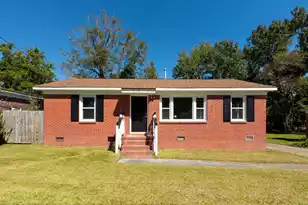 413 Sarah Dr, Goose Creek, SC 29445 - Photo 1