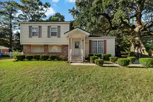 1866 Manigault Pl, Charleston, SC 29407 - Photo 1