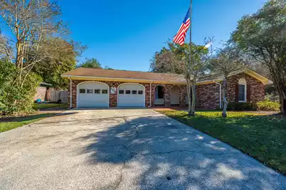 109 Berkshire Court, Goose Creek, SC 29445 - Photo 1
