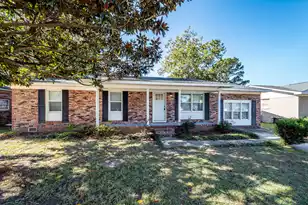 1138 Landsdowne Dr, Charleston, SC 29412 - Photo 1