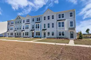 323 Rosehaven Ln, Summerville, SC 29486 - Photo 1