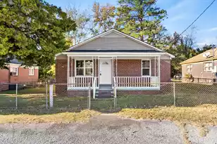 521 Bayne St, Orangeburg, SC 29115 - Photo 1