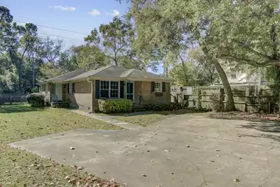 1751 Pinckney Park Drive, Charleston, SC 29407 - Photo 1