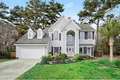 107 Franklin Court, Summerville, SC 29485 - Photo 1