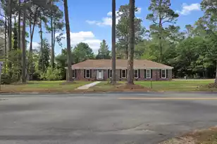 697 Wells Dr, Orangeburg, SC 29115 - Photo 1