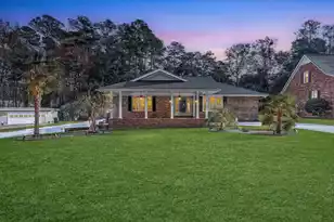 125 Cooper Dr, Santee, SC 29142 - Photo 1
