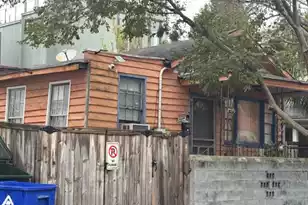 8 Sheppard Street N, Charleston, SC 29403 - Photo 1