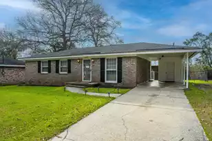 4413 Spur St, North Charleston, SC 29405 - Photo 1