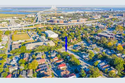 975 King Street, Charleston, SC 29403 - Photo 1