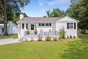 1126 Pleasant Pines Rd, Mount Pleasant, SC 29464 - Photo 1