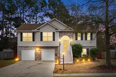 1037 Cobblestone Boulevard, Summerville, SC 29486 - Photo 1