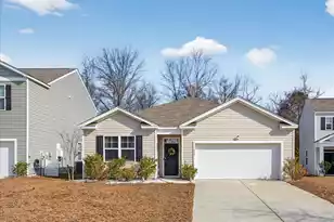 133 Cloverleaf St, Summerville, SC 29483 - Photo 1