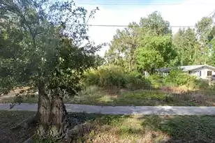 883 Long Point Rd, Mount Pleasant, SC 29464 - Photo 1