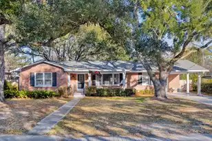 746 Longfellow Rd, Charleston, SC 29407 - Photo 1