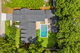 1405 Heather Dr, Mount Pleasant, SC 29464 - Photo 1