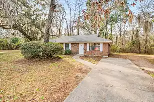 42 Roseida Rd, Beaufort, SC 29906 - Photo 1