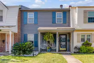 954 Fowler Ct, Mount Pleasant, SC 29464 - Photo 1