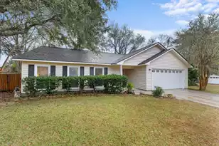 1121 Yorktown Ct, Mount Pleasant, SC 29464 - Photo 1