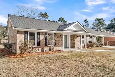225 Longleaf Road, Summerville, SC 29486 - Photo 1