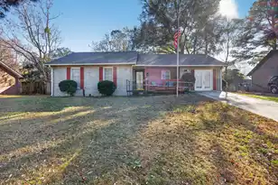 210 Kirksey Dr, Summerville, SC 29485 - Photo 1
