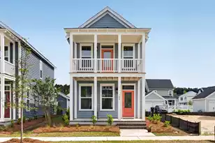 745 Blueway Ave, Summerville, SC 29486 - Photo 1