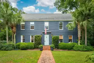 242 Middle St, Mount Pleasant, SC 29464 - Photo 1
