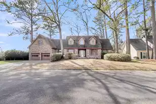 700 Fairington Dr, Summerville, SC 29485 - Photo 1
